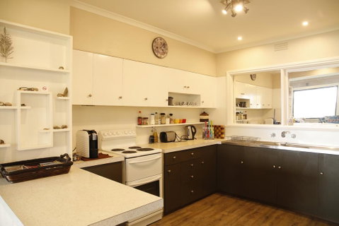 Beachside Entertainer - Schoolies Week Accommodation 3