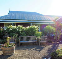Bed  Breakfast at Tiffany's - Schoolies Week Accommodation