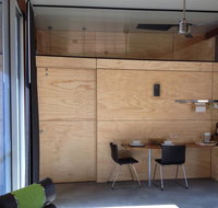 Bed  Bauhaus - Schoolies Week Accommodation