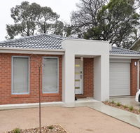 Beischer Apt A - Schoolies Week Accommodation