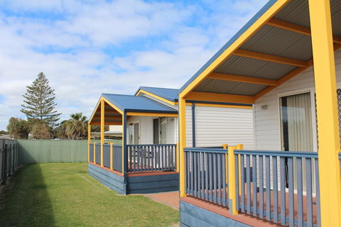 Belair Gardens Caravan Park - Schoolies Week Accommodation 0