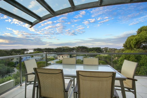 Belbourie - Schoolies Week Accommodation 2