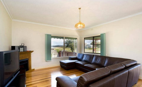 Bella Vista - Schoolies Week Accommodation 0