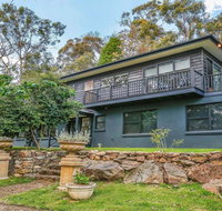 Bellara - your home among the gum trees - Schoolies Week Accommodation