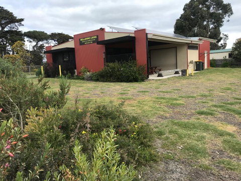 Bellarine Lodge Sleeps 30 - Schoolies Week Accommodation 0