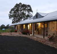 BellbirdHill Bed  Breakfast - Schoolies Week Accommodation