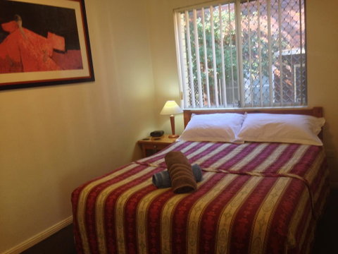 Bellevue Family Comforts, Amenities - Schoolies Week Accommodation 0