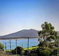 Bermagui Beach Apartment - Schoolies Week Accommodation