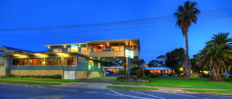 Bermagui Motor Inn - Schoolies Week Accommodation 0