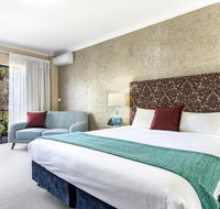Berry Village Boutique Motel - Schoolies Week Accommodation