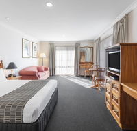 Best Western Ambassador Motor Inn  Apartments - Schoolies Week Accommodation