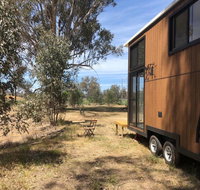 Big Tiny Jindera Park - Schoolies Week Accommodation