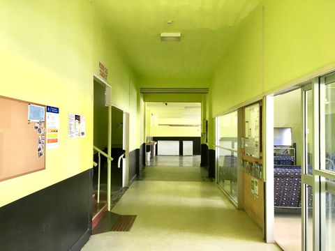 Bigfoot Backpackers - Schoolies Week Accommodation 0
