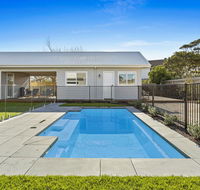 Birdrock Beach Bed and Breakfast - Schoolies Week Accommodation
