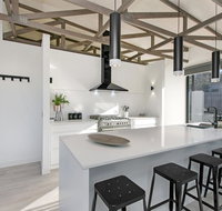 Bliss  South Beach - Schoolies Week Accommodation