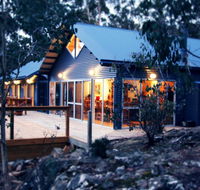 Blue Lake Lodge - Schoolies Week Accommodation