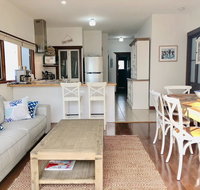 Bluey's - Schoolies Week Accommodation