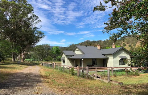Bobby's Country Rental - Schoolies Week Accommodation 0