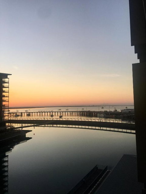 WATERFRONT DARWIN TROPICAL GEM - Schoolies Week Accommodation 0