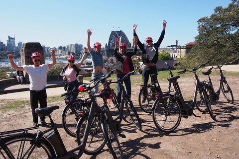Sydney Harbour Discovery Tour - Schoolies Week Accommodation 2
