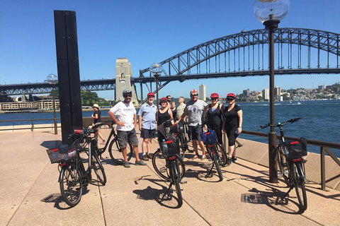 Sydney Harbour Discovery Tour - Schoolies Week Accommodation 3