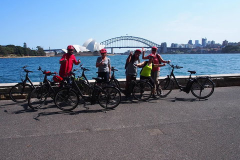 Sydney Harbour Discovery Tour - Schoolies Week Accommodation 5