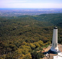 Barossa Valley Intimate Winery Tour via Adelaide Hills by Private Limo - Schoolies Week Accommodation