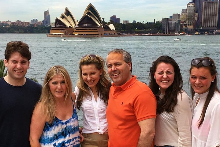 Sydney NSW Schoolies Week Accommodation