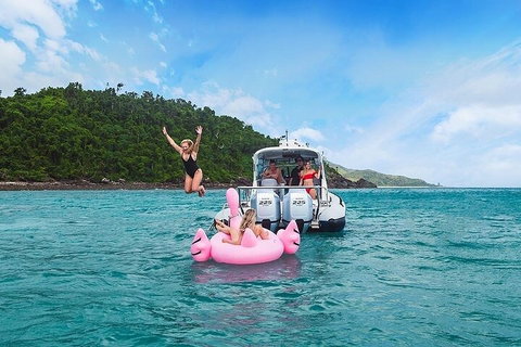 Premium Private Charter - Schoolies Week Accommodation 2