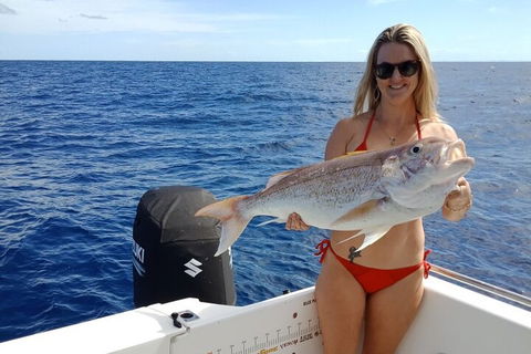 1/2 Day 5 Hour Offshore Fishing Charter - Schoolies Week Accommodation 0