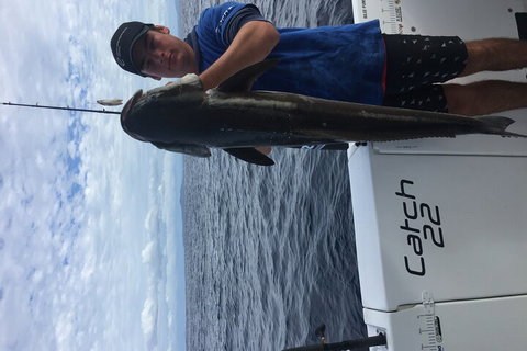 Full Day 9.5 Hour Offshore Fishing Charter - Schoolies Week Accommodation 4