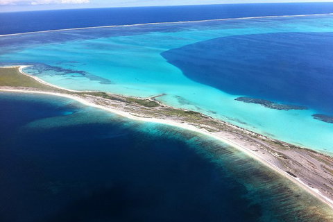 Abrolhos Islands Fixed-Wing Scenic Flight - Schoolies Week Accommodation 1