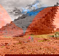 Kata Tjuta Sunrise and Valley of the Winds Half-Day Trip - Schoolies Week Accommodation
