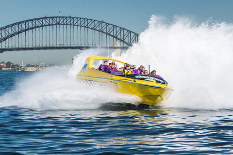 30-Minute Sydney Harbour Jet Boat Ride: Thunder Twist - Schoolies Week Accommodation 5