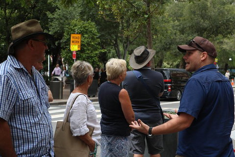 The Rocks Pub Walking Tour - Schoolies Week Accommodation 1