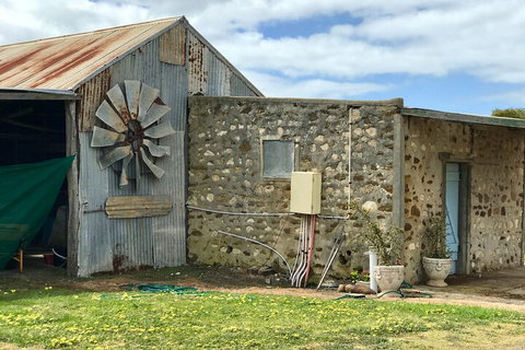 Kangaroo Island Gourmet Food And Wine Trail Tour - Schoolies Week Accommodation 0