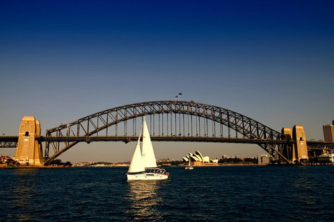 Sydney Harbour Luxury Sailing Trip Including Lunch - Schoolies Week Accommodation 3