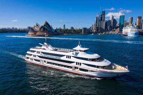 Sydney Harbour Top Deck Lunch Cruise - Schoolies Week Accommodation 1