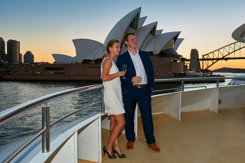 Sydney Harbour Sunset Dinner Cruise - Schoolies Week Accommodation 3
