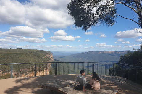 Blue Mountains Unique Small-Group Day Adventure With BBQ Lunch - Schoolies Week Accommodation 1