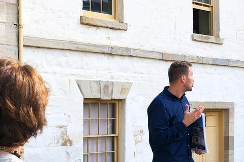 Convicts And The Rocks: Sydney's Walking Tour Led By Historian - Schoolies Week Accommodation 2