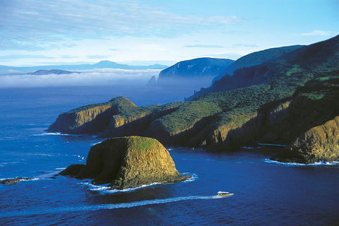 Full-Day Bruny Island Cruises Day Tour From Hobart - Schoolies Week Accommodation 0