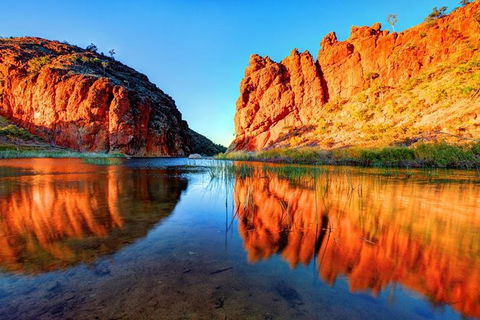 West MacDonnell Ranges Day Trip From Alice Springs - Schoolies Week Accommodation 2