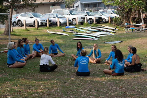 Monthly Intro / Beginner Surf Clinics For Women - Byron Bay / Lennox Head - Schoolies Week Accommodation 4