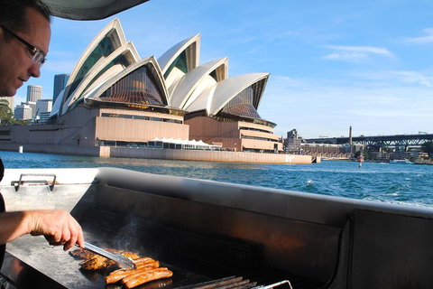 Sydney Whale-Watching Cruise Including Lunch Or Breakfast - Schoolies Week Accommodation 3