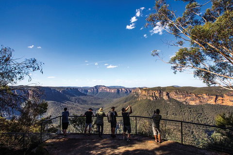 Private Guided: Blue Mountains Hiking & Nature Tour - Schoolies Week Accommodation 3