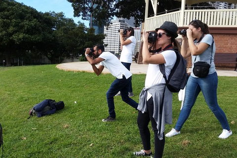 Smartphone & Camera Photography Basics - Schoolies Week Accommodation 0