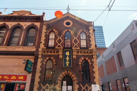 Highlights & Hidden Gems With Locals: Best Of Melbourne Private Tour - Schoolies Week Accommodation 2