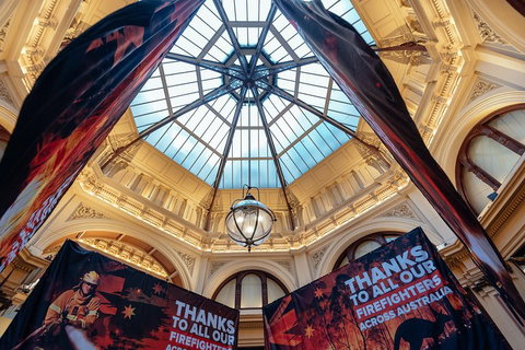 Highlights & Hidden Gems With Locals: Best Of Melbourne Private Tour - Schoolies Week Accommodation 5