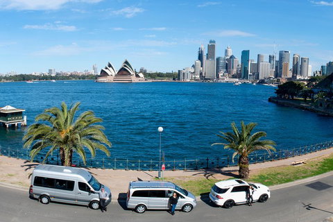 Small Group Essential Sydney Tour Including Lunch - Schoolies Week Accommodation 3